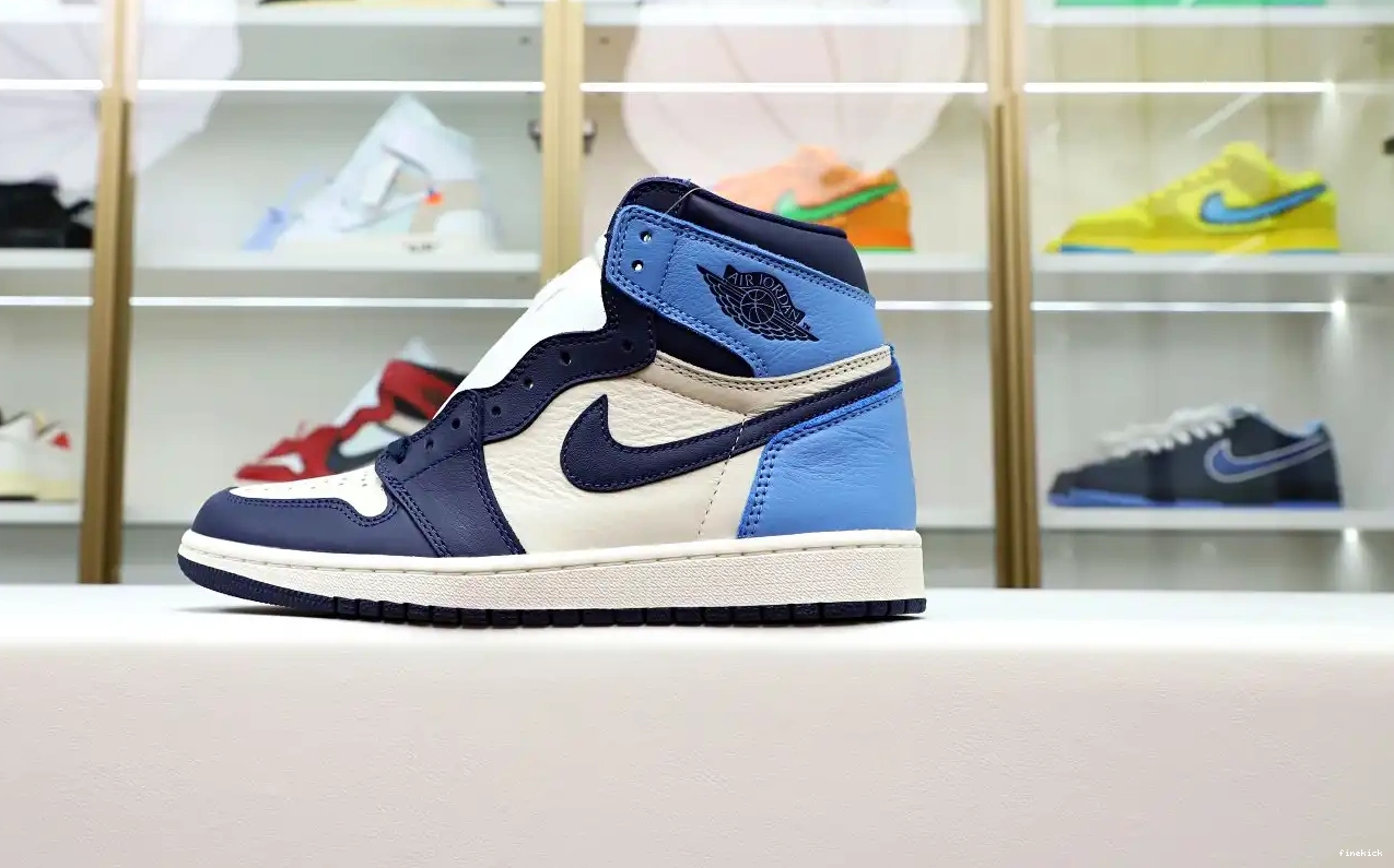 RETRO AIR 'OBSIDIAN' JORDAN HIGH OG 1 0509